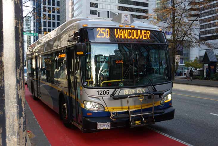 West Vancouver New Flyer Xcelsior XD40 1205